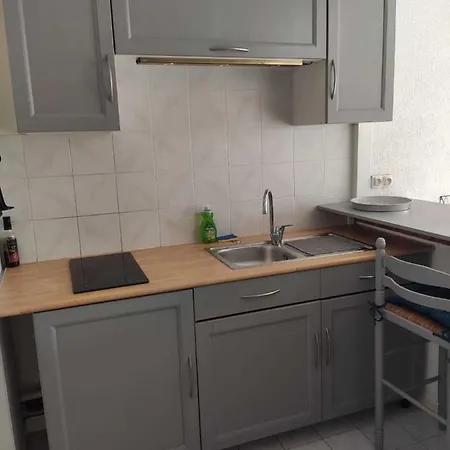 Apartment Studio Le Fidji - A 5m Du Centre - Face Au Port - Parking Prive La Grande-Motte
